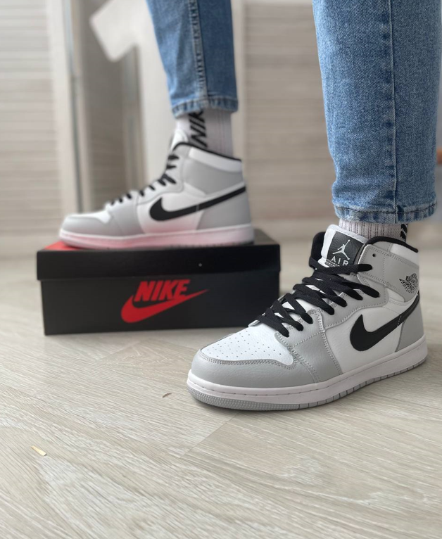 Чоловічі кросівки Nike Air Jordan 1 High Retro Gray OG One взуття Найк Джордан високі сірі шкіряні осінь весна