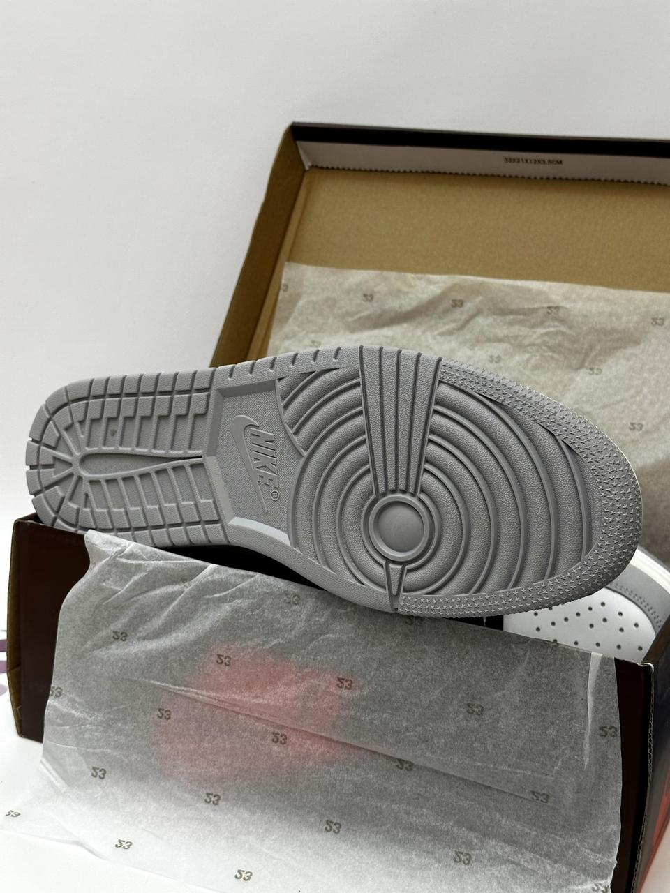 Кроссовки мужские Nike Air Jordan 1 Gray High smoke OG One обувь Найк Джорданы высокие серые 41 - 46 43 - фото 10 - id-p1910725378