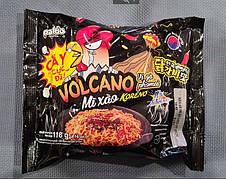 Локшина швидкого приготування з куркою (дуже гостра) Volcano Chicken Noodle PALDO 140 г