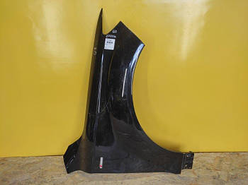 Крило переднє AUDI Q7 05-15 перед. прав. (б/у)