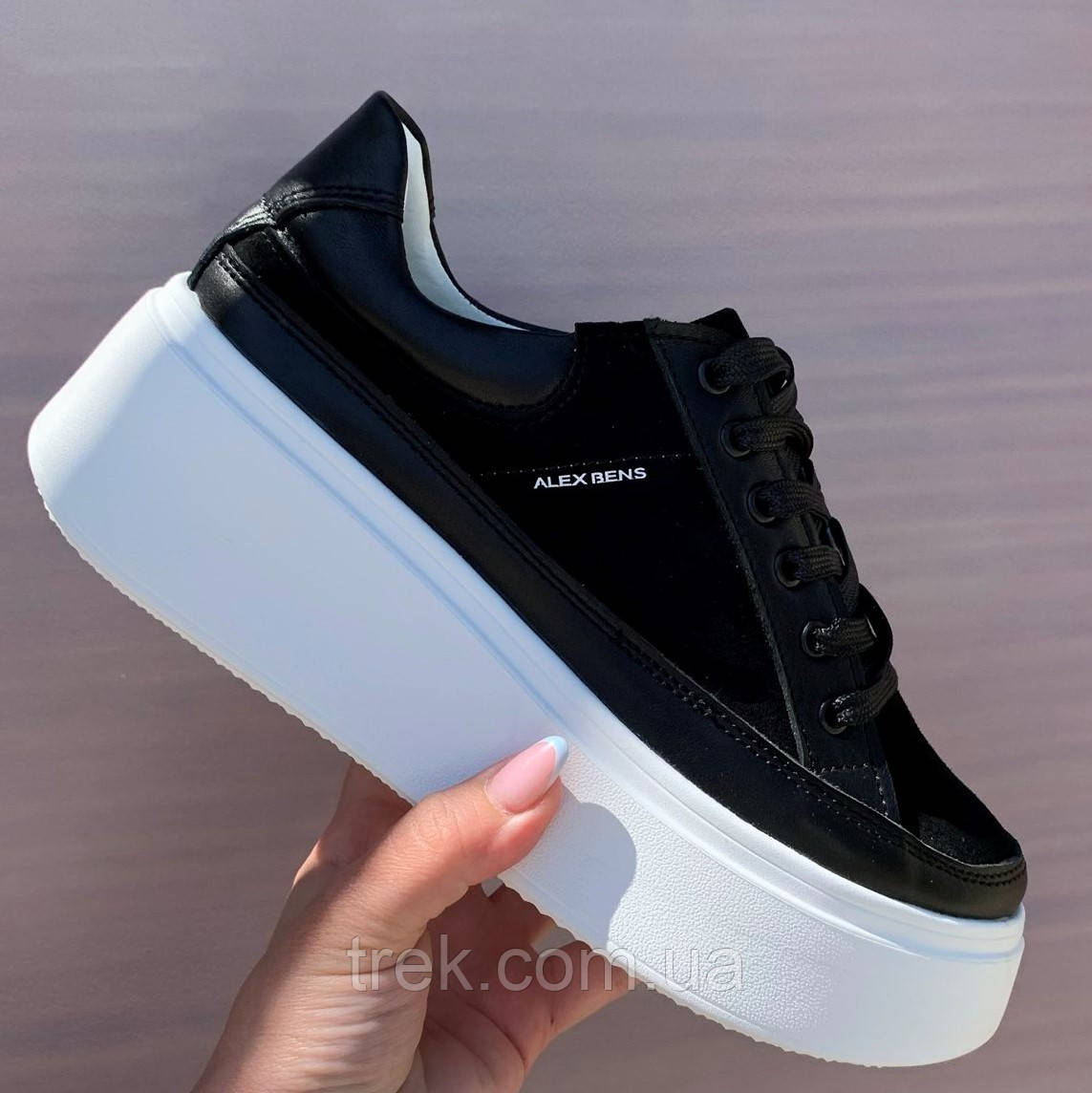 Кросівки жіночі замшеві чорні /23050/ 40р, фото 1