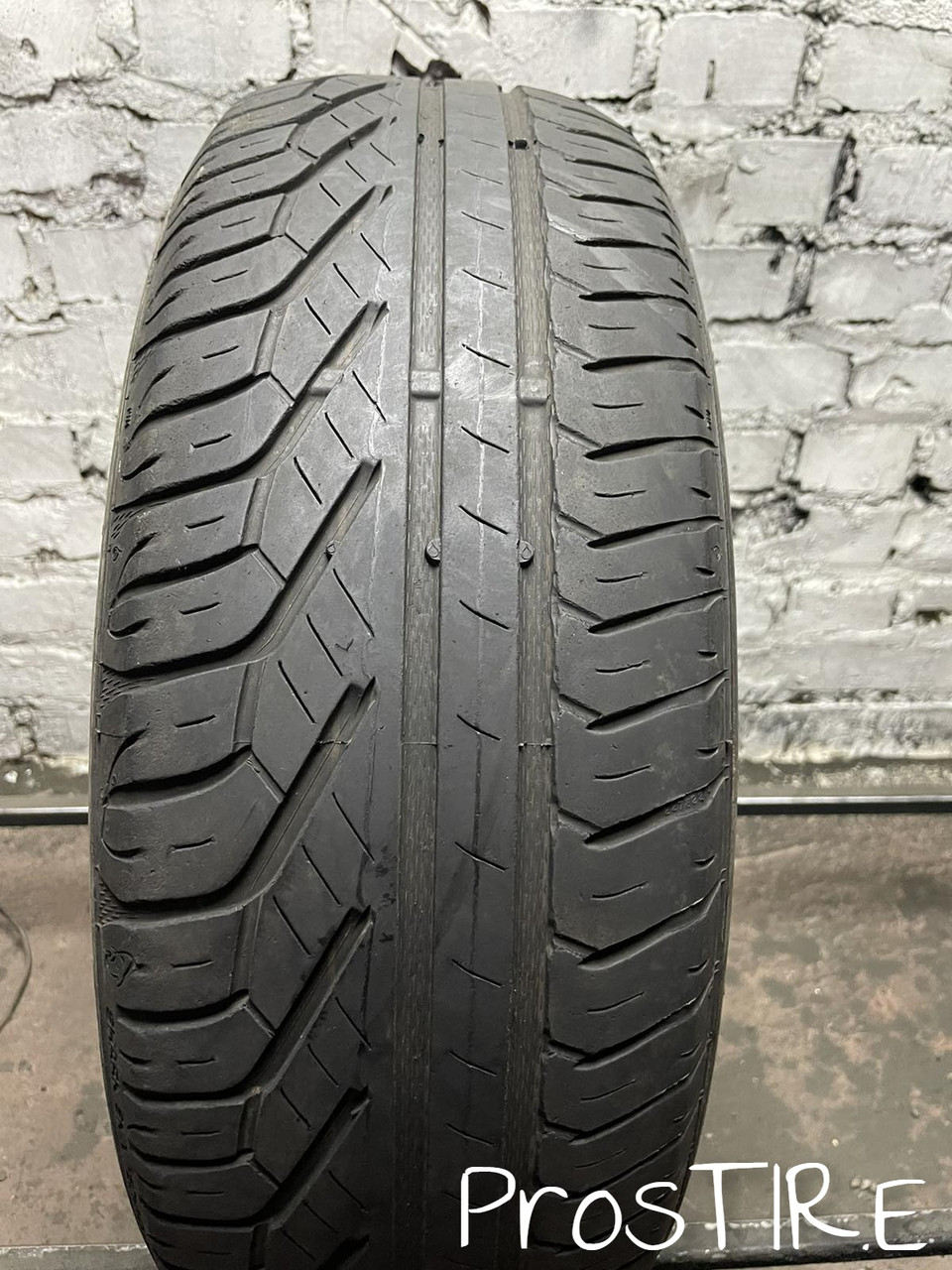 Літні шини б/у 195/65 R15 Uniroyal Rain Expert 3