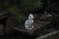 Садовая фигура, статуэтка Котик дистрофик малый для декора сада изготовлен из цемента, ручной работы 15см