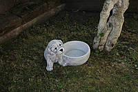 Садовая фигура, статуэтка Собака с миской для декора сада изготовлен из цемента, ручной работы 17см