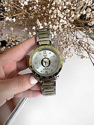 Жіночий сталевий годинник. Колір золотисто-сріблястий