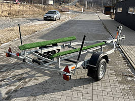 Човнові причепи