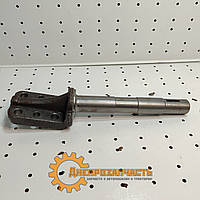 Вісь цапфи Т-25 ліва (шпонка по центру)