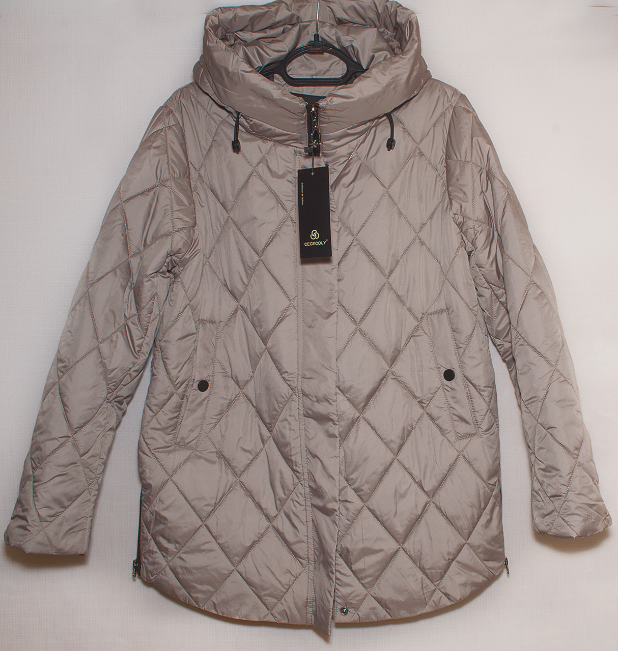 Весняно осіння жіноча куртка великих розмірів 48,50