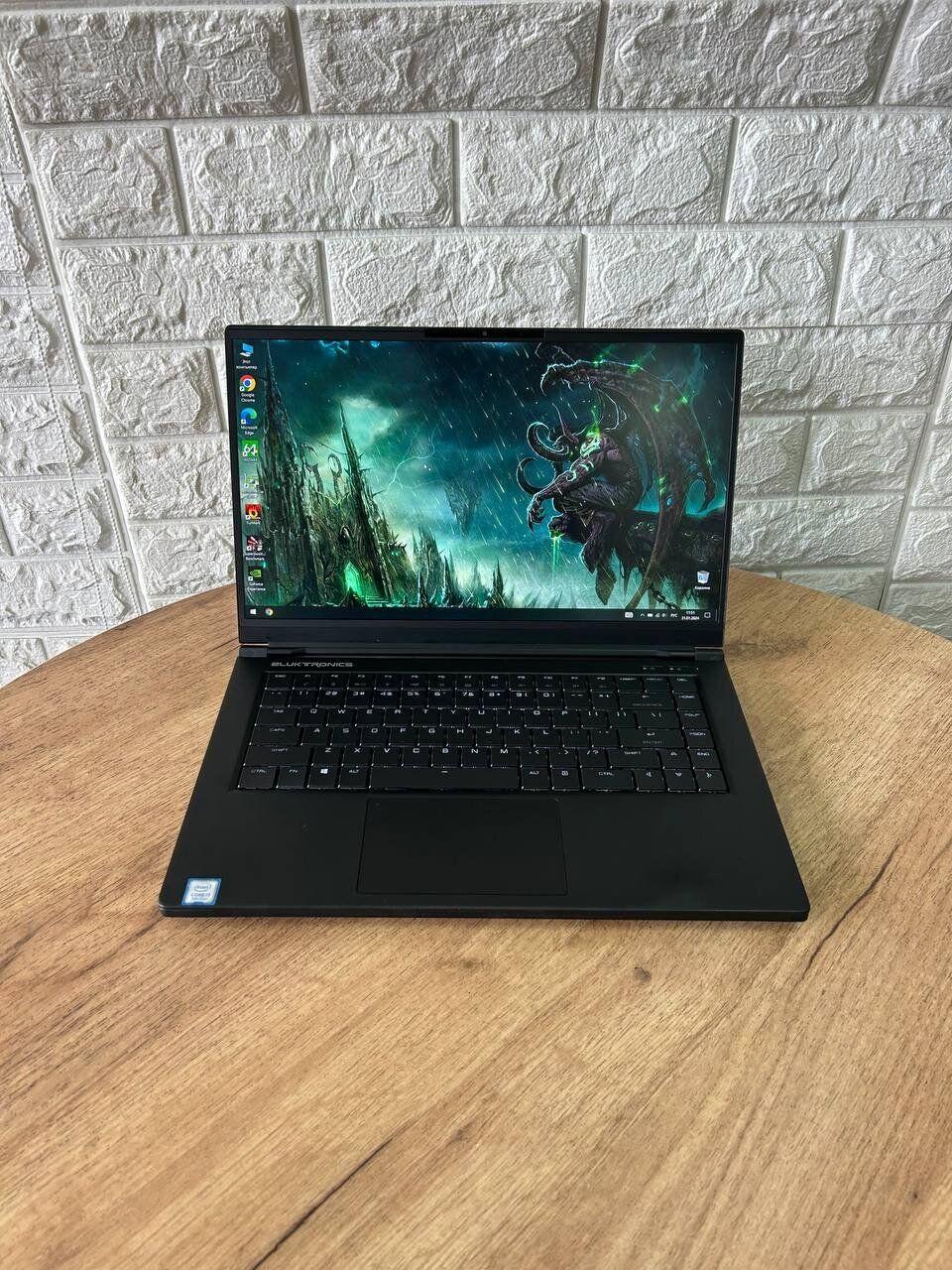 Ігровий ноутбук Eluktronics MAG-15 2070 / 15.6" (1920x1080) IPS / Intel Core i7-9750H (6 (12) ядер по 2.6 - 4.5 GHz) / 16 GB DDR4