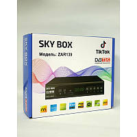 Цифровая приставка DVB-T2 с дисплеем и пультом тюнер ресивер SKY BOX ZAR139