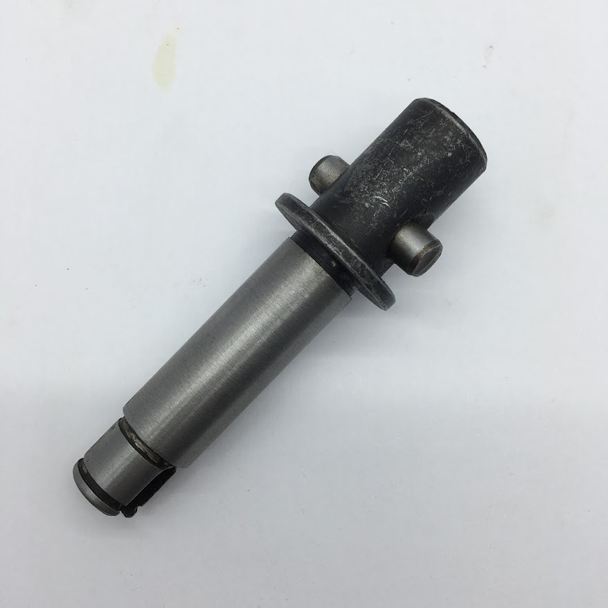 Вал запускаючий двигуна R 175/180 (під штопорне кільце)