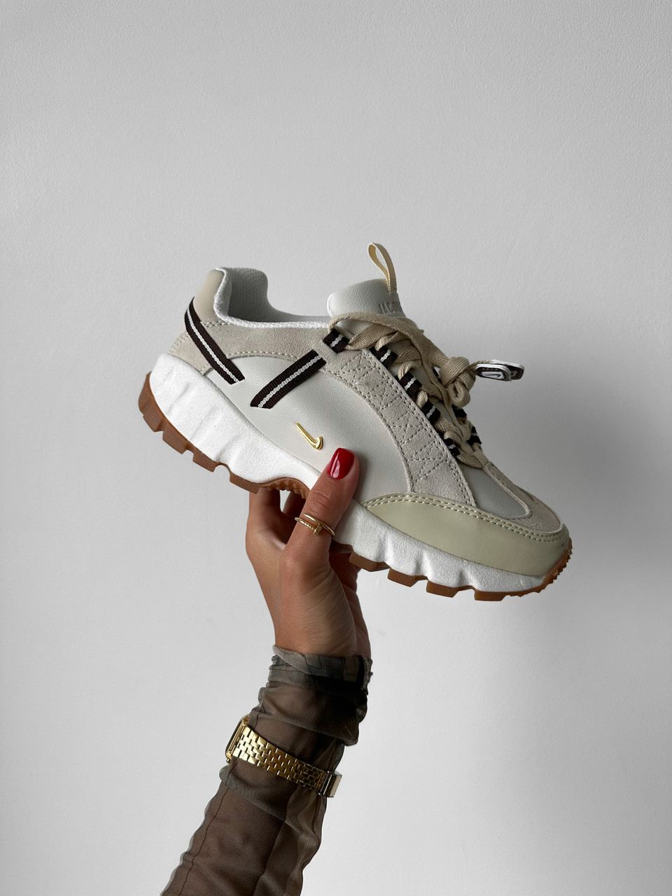 Jacquemus x Nike Air Humara Beige