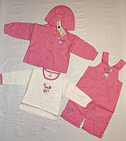 Костюм 3-я: водолазка, ветровочка и комбезик.