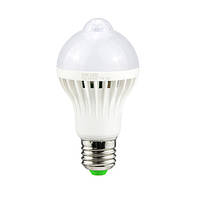 Лампа светодиодная с датчиком движения E27, 12 LED 5Вт p