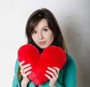 Подушки валентинки сердечка  – ексклюзивний подарунок на 14 лютого  8 березня та день народження 30 см