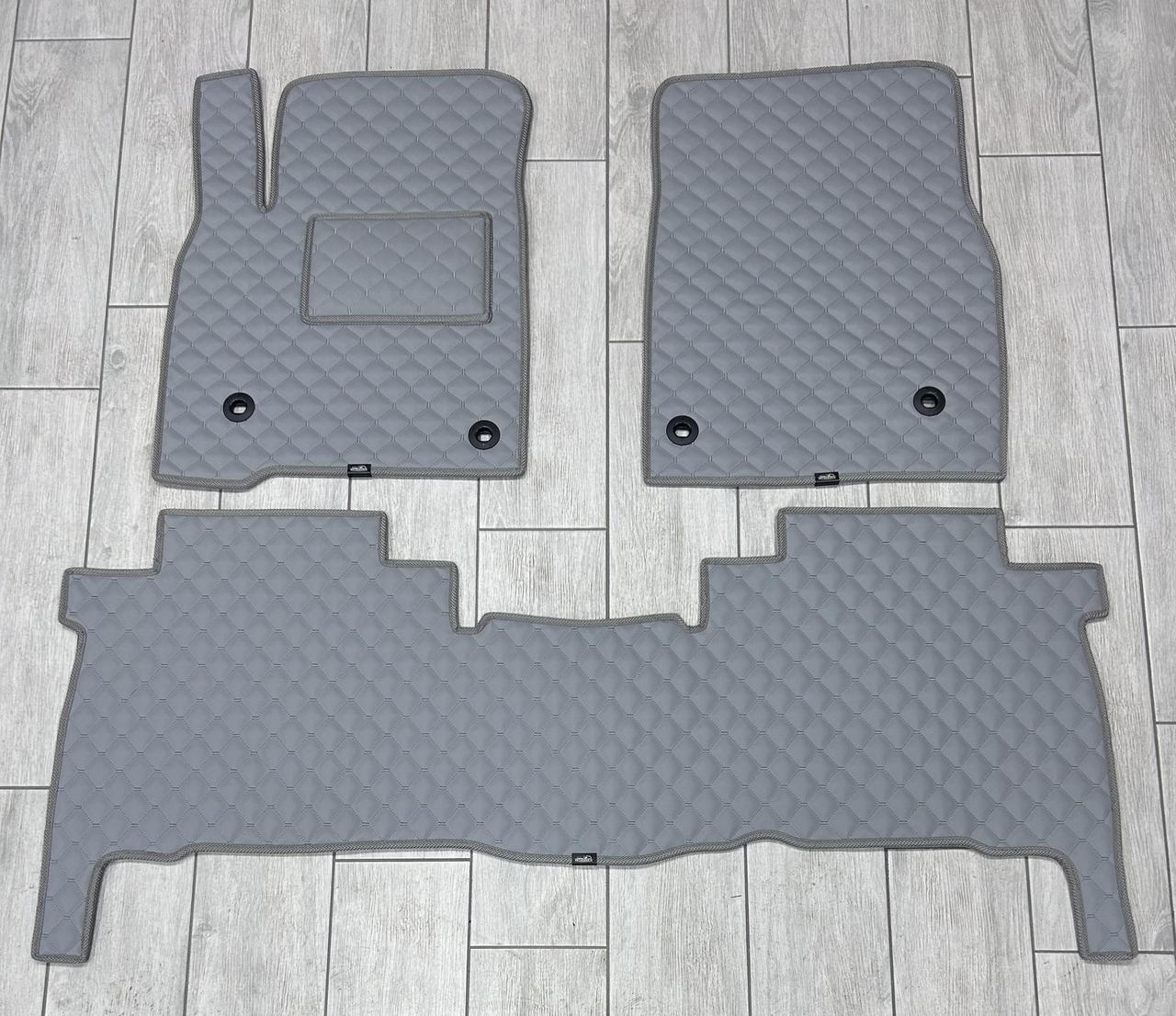 Авто килимки в салон Екошкіра для Toyota Land Cruiser 200 / Тойота Ланд Крузер /Прадо 200 2007-2012