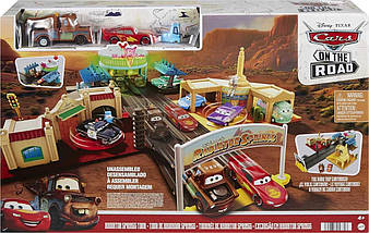 Ігровий набір тачки (Disney Cars Toys On The Road) Радіатор-Сприн від Mattel, фото 3