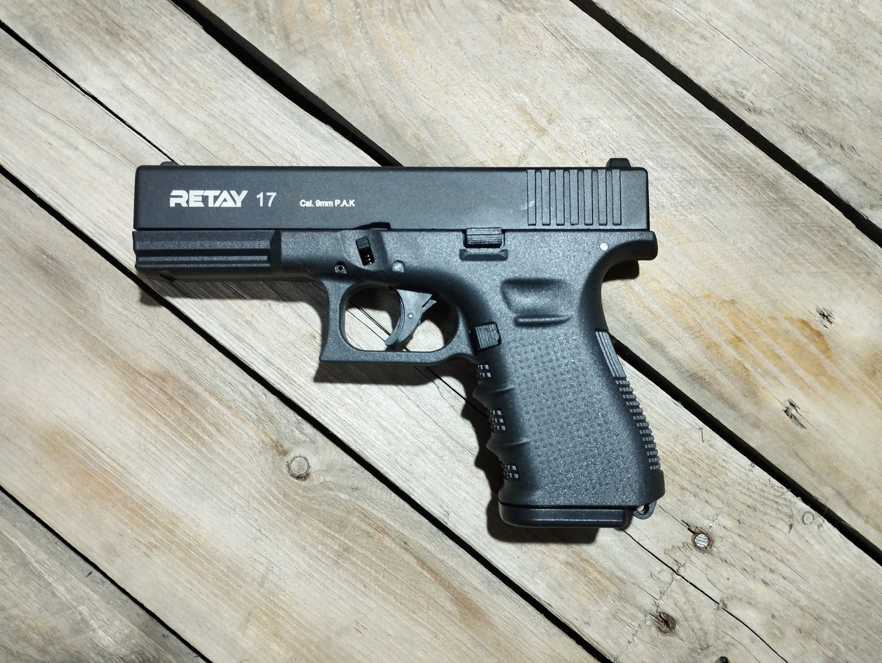 Стартовий пістолет RETAY G 17 9 мм — black
