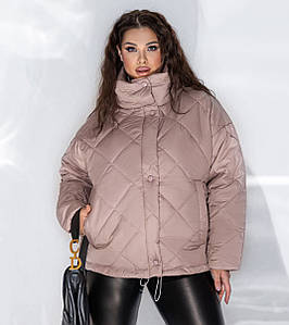 Жіноча коротка весняна куртка великого розміру з високим коміром
