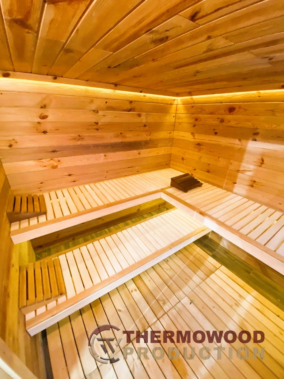 Модульная баня 4,0х2,75м с панорамным окном Gartensauna-23 от Thermowood Production