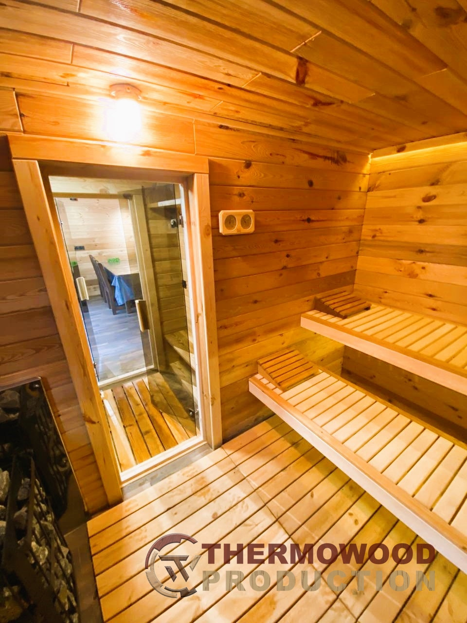 Модульная баня 4,0х2,75м с панорамным окном Gartensauna-23 от Thermowood Production