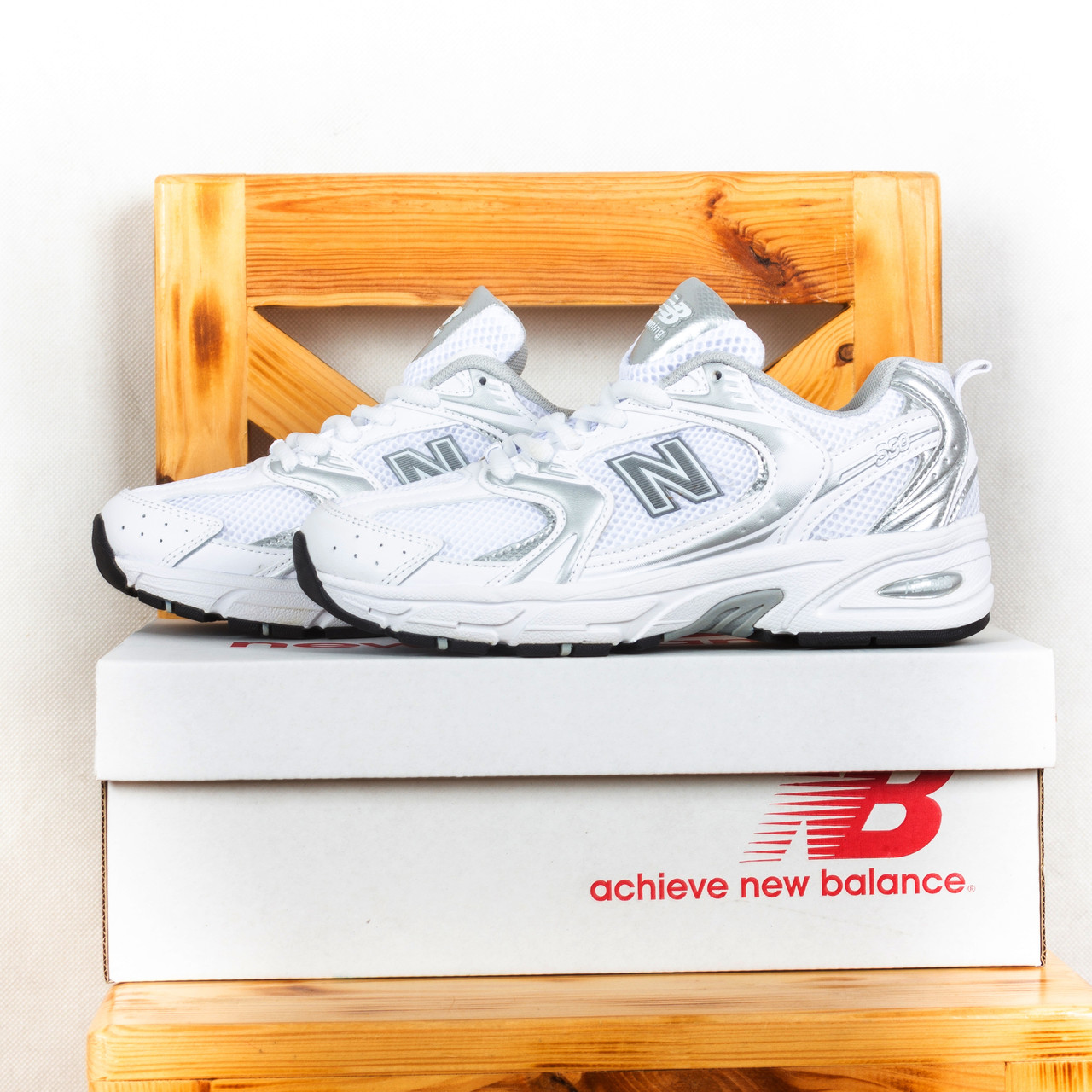 SALE Кросівки New Balance 530 білі з сріблястим, фото 1