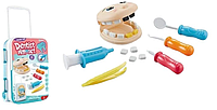 Игровой набор "Стоматолог" (10 элементов, шприц, щипцы, пациент, инструменты для осмотра, в чемодане) QY 851