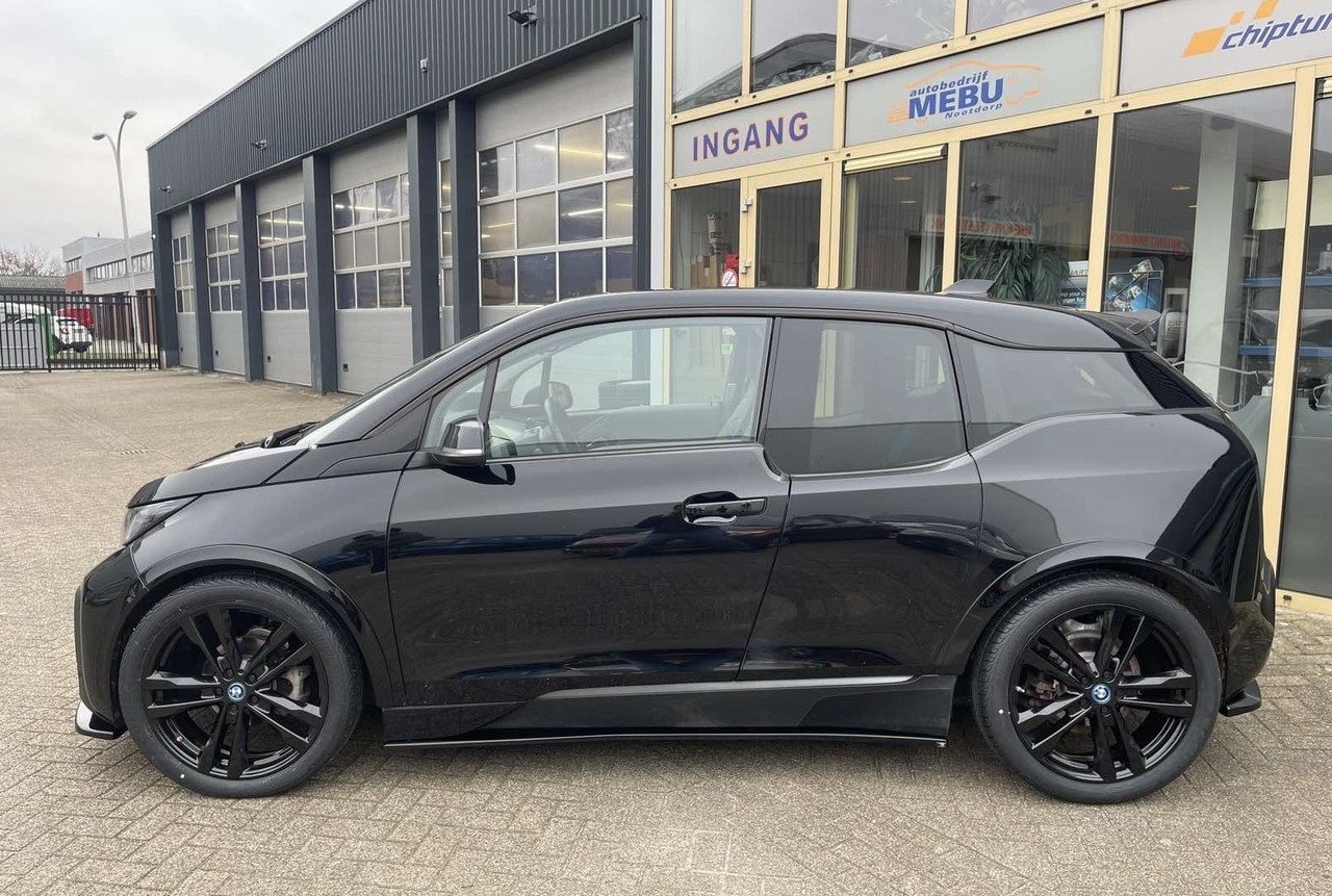Поріг BMW i3 тюнінг елерон спідниця обвіс