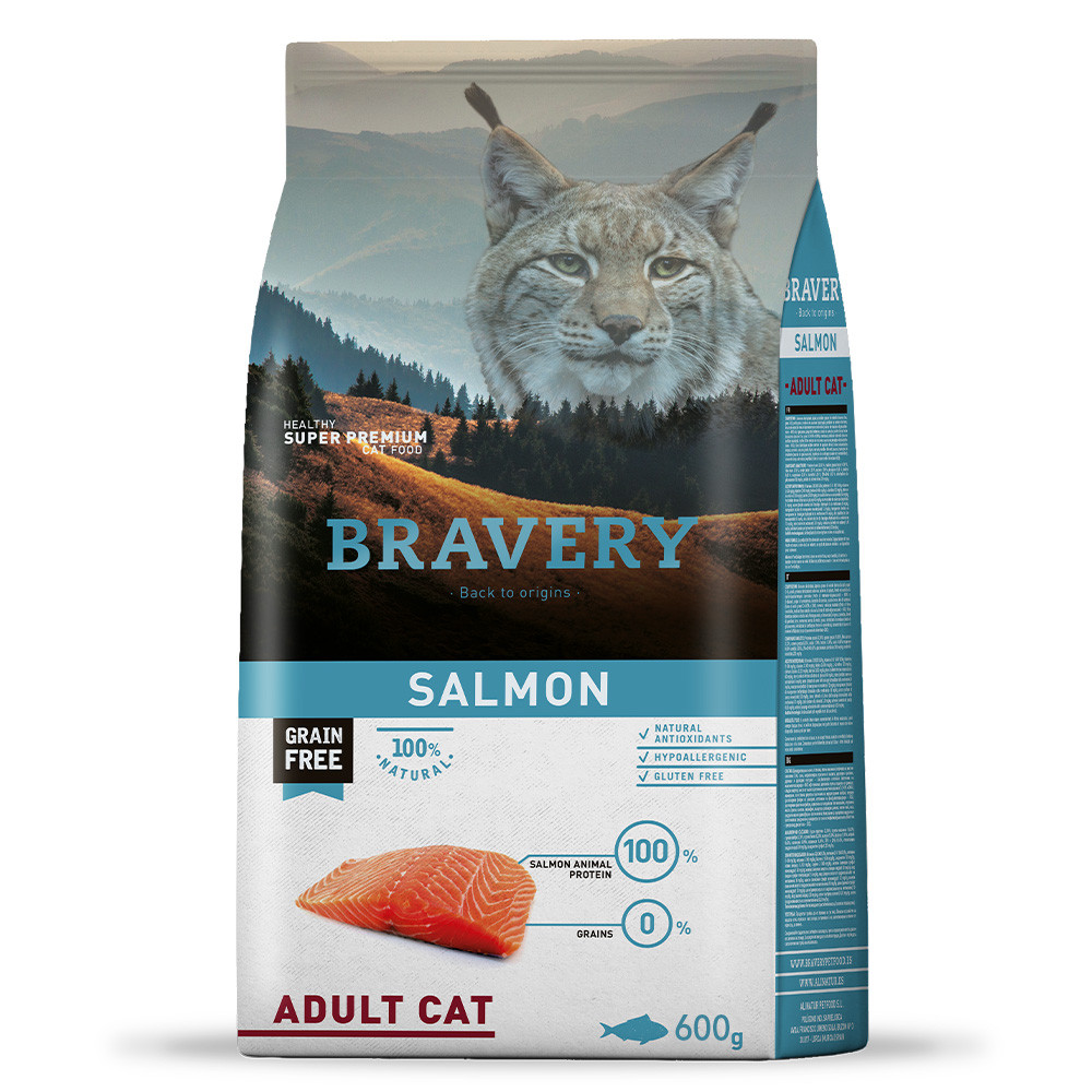 Беззерновий корм для котів схильних до алергії з лососем BRAVERY Salmon Adult Cat 600 г