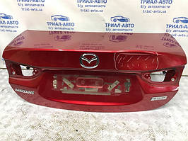 Кришка багажника Mazda