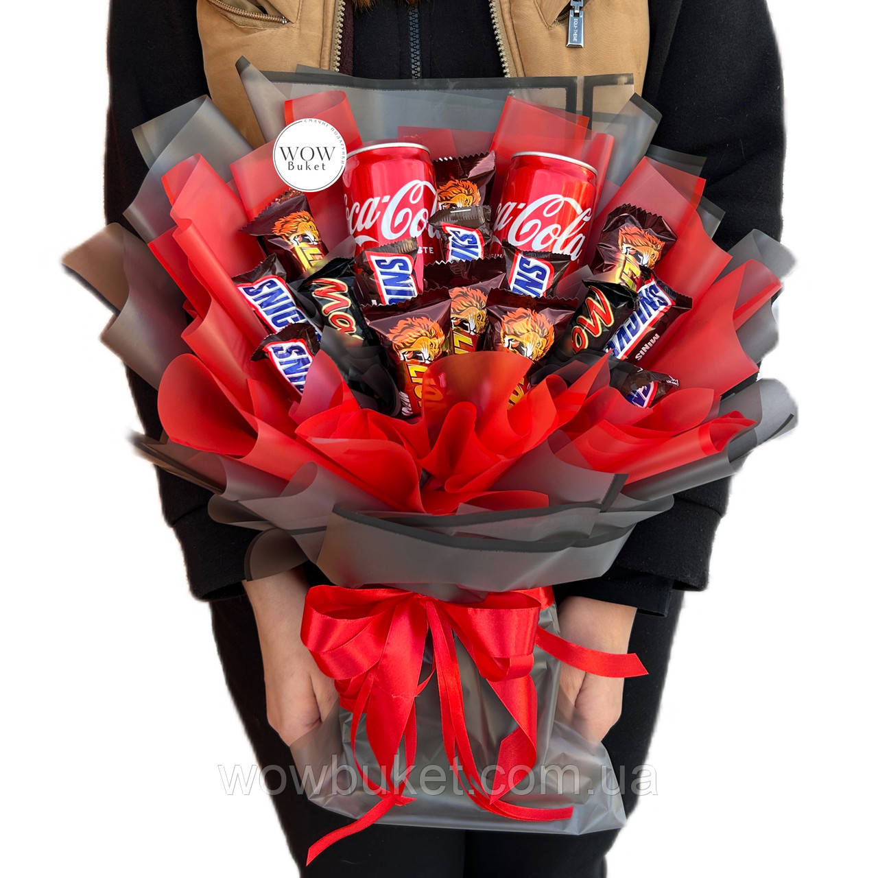 Букет з цукерок букет з КокаКолою, солодкий букет для хлопця букет для чоловіка букет на день закоханих