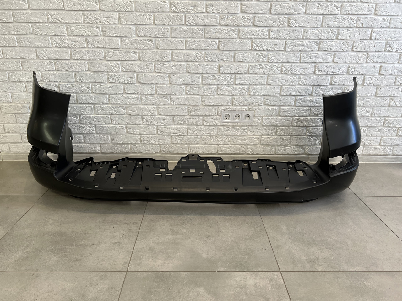 Задний бампер Lexus GX 460 2014-2021, фото 1