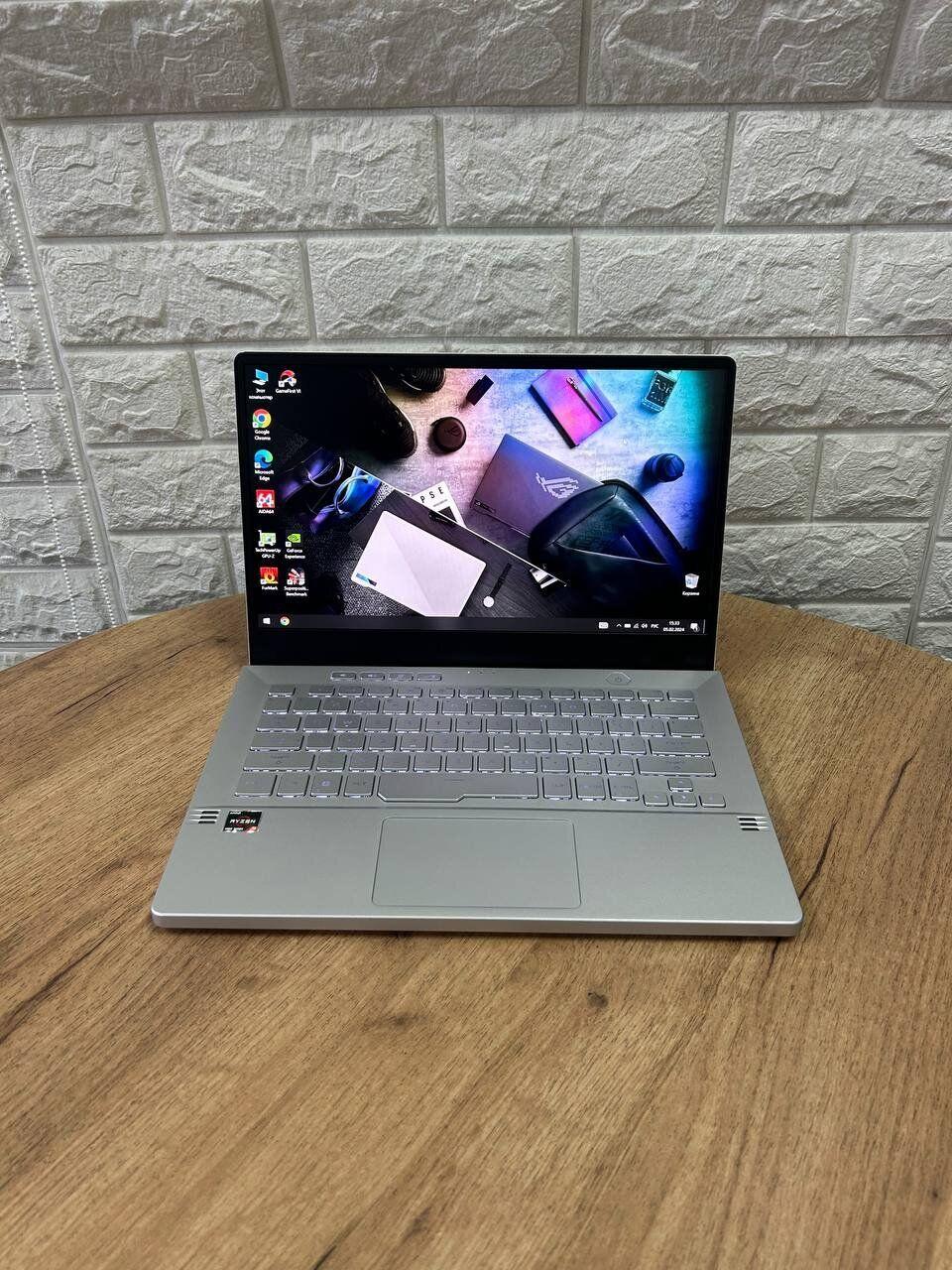 Б/в Ноутбук Asus ROG Zephyrus G14 GA401 White 14" 1920x1080| Ryzen 9 4900HS| 16GB RAM| 2000GB SSD| RTX 2060 6GB