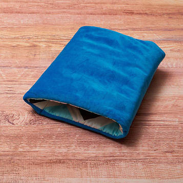 Подушка для годування та заколисування новонароджених, на руку, бавовна та плюш Minky - блакитні зигзаги Код/Артикул 81 100286