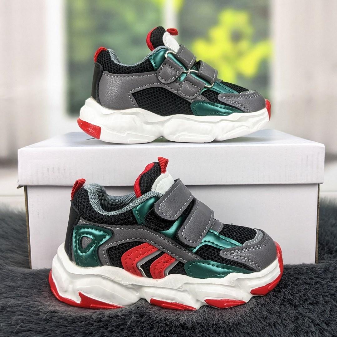 Дитячі кросівки для хлопчика чорні з сірим текстильні Kimboo 5307, фото 1