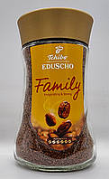 Кава розчинна " Tchibo Family 200 г