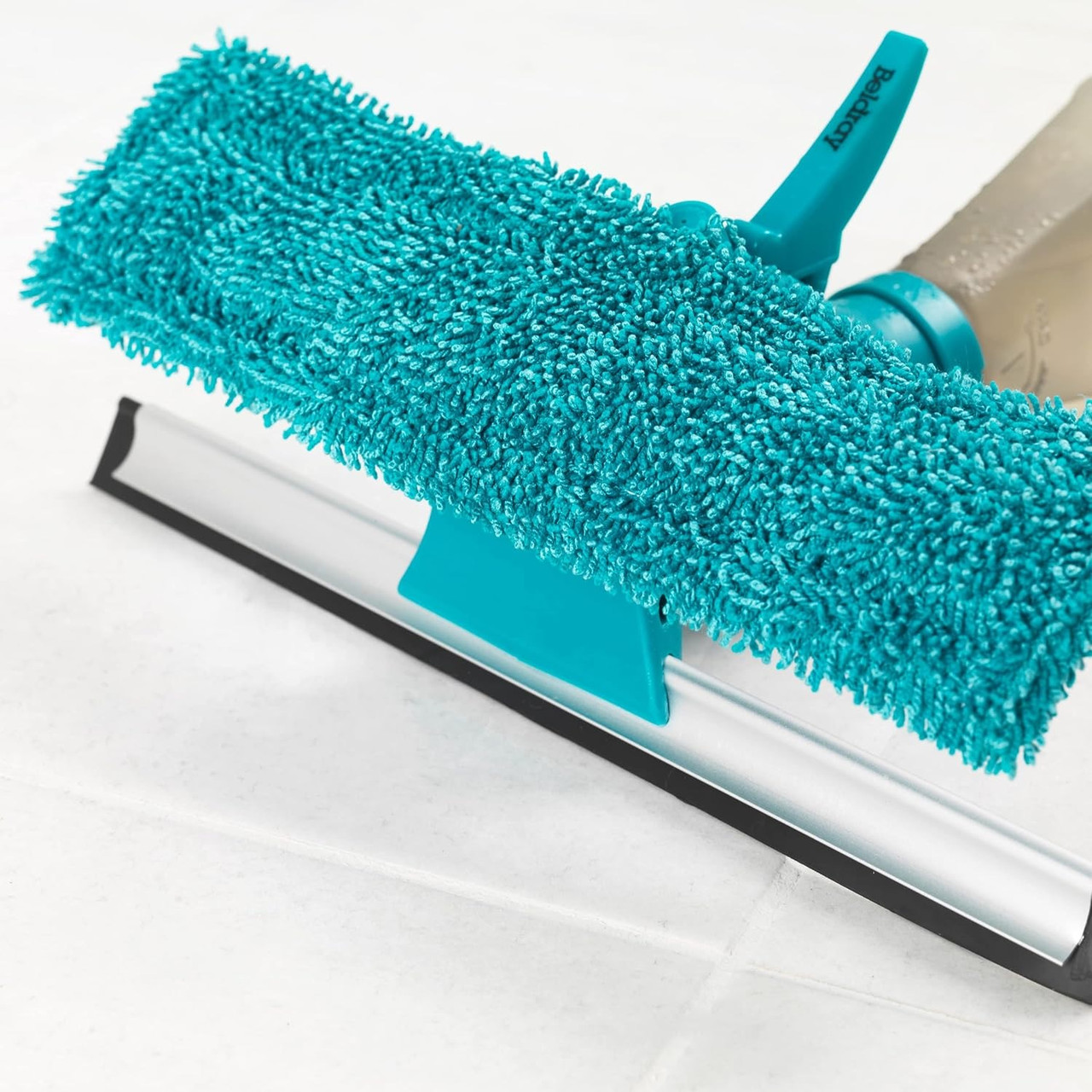 Устройство для мойки окон Beldray 2в1 со встроенным распылителем 200 мл ...