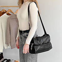 Женская сумка бочонок на и через плечо с текстильным ремешком черная