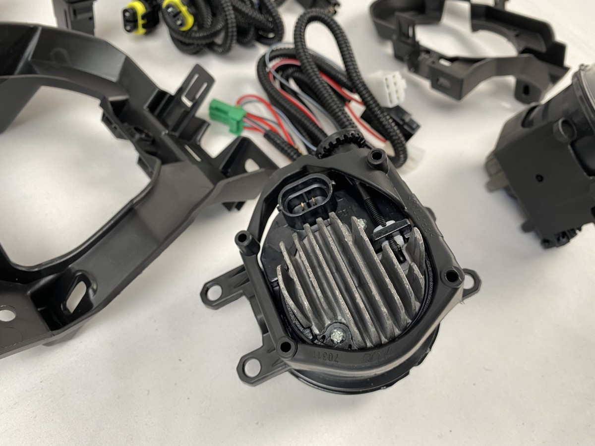 Комплект протитумінних LED фар для Toyota Land Cruiser Prado 150 2018-2020, фото 1