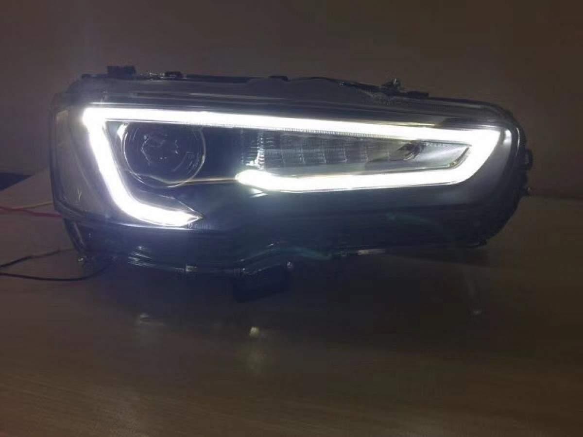 Передні альтернативні фари в стилі Audi для Mitsubishi Lancer X 2007-2017