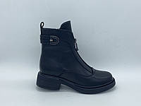 Чорні шкіряні черевики. Розміри: 33, 34, 35, 41, 42, 43.