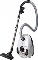 Пылесос Electrolux ESP754IW 650 Вт l