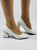MeiDeLi. Жіночі туфлі на середньому підборі. Екошкіра Колір білий. Розмір 36 37 38 39