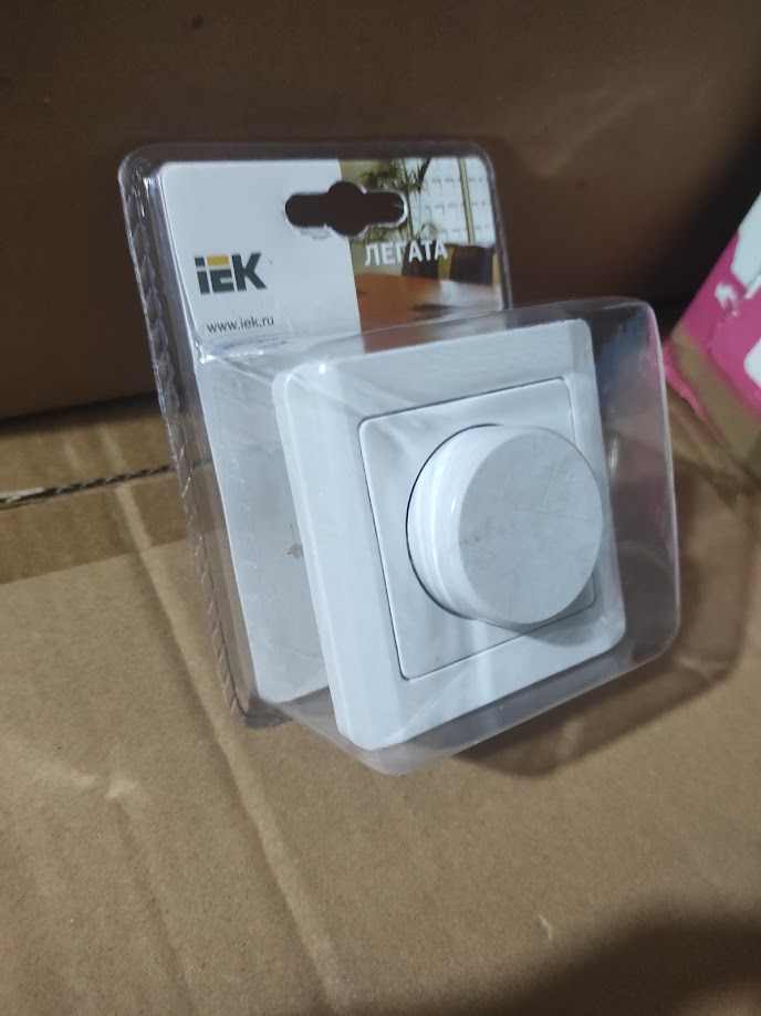 Регулятор напряжения AC220V 600W 3A (ДИММЕР димер) Светорегулятор цвет белый, фото 1