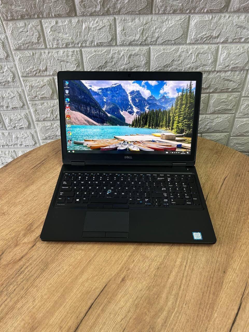 Б/в Ноутбук Dell Precision 3520 15.6" 1920x1080| Core i7-7820HQ| 16 GB RAM| 512 GB SSD| Quadro M620 2GB