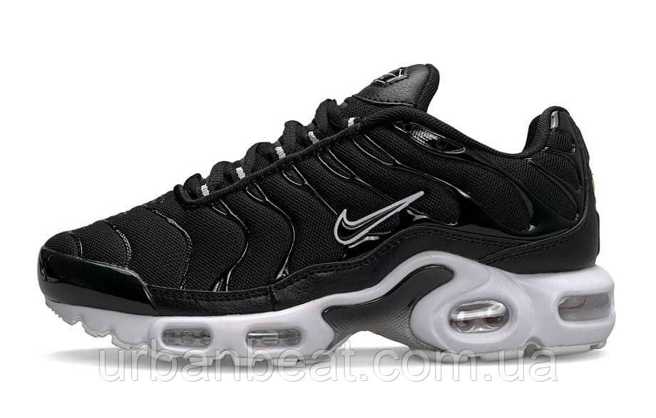 Жіночі кросівки Nike Air Max Plus Triple All Black White