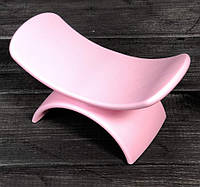 Подставка подлокотник для маникюра пластиковый розовый