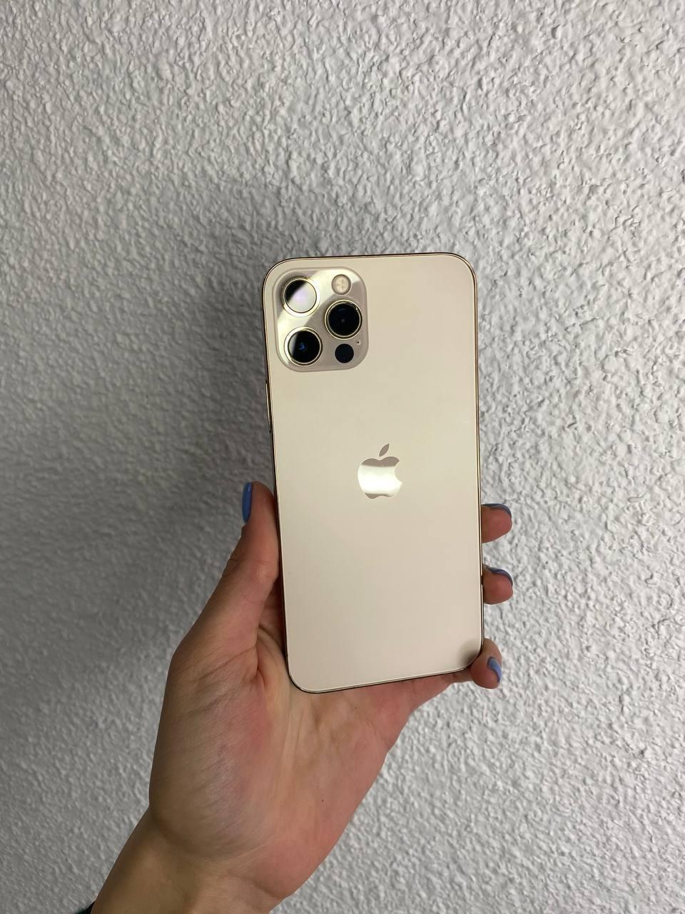 【 値下げしました！⠀】iPhone12 pro 256GB Apple iPhone 12 Pro 256GB SIMフリー [ゴールド] 価格比較