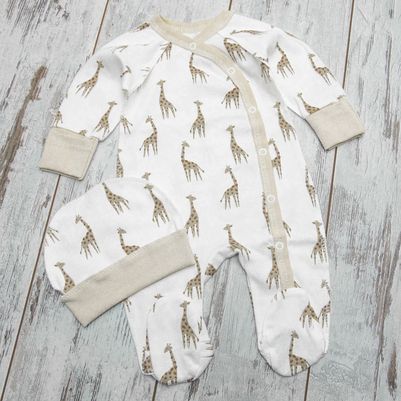 ГУРТОМ від 2 шт котоновий трикотажний комплект костюмчик чоловічок з шапочкою на виписку у пологовий будинок 7104 ЖРА, фото 1