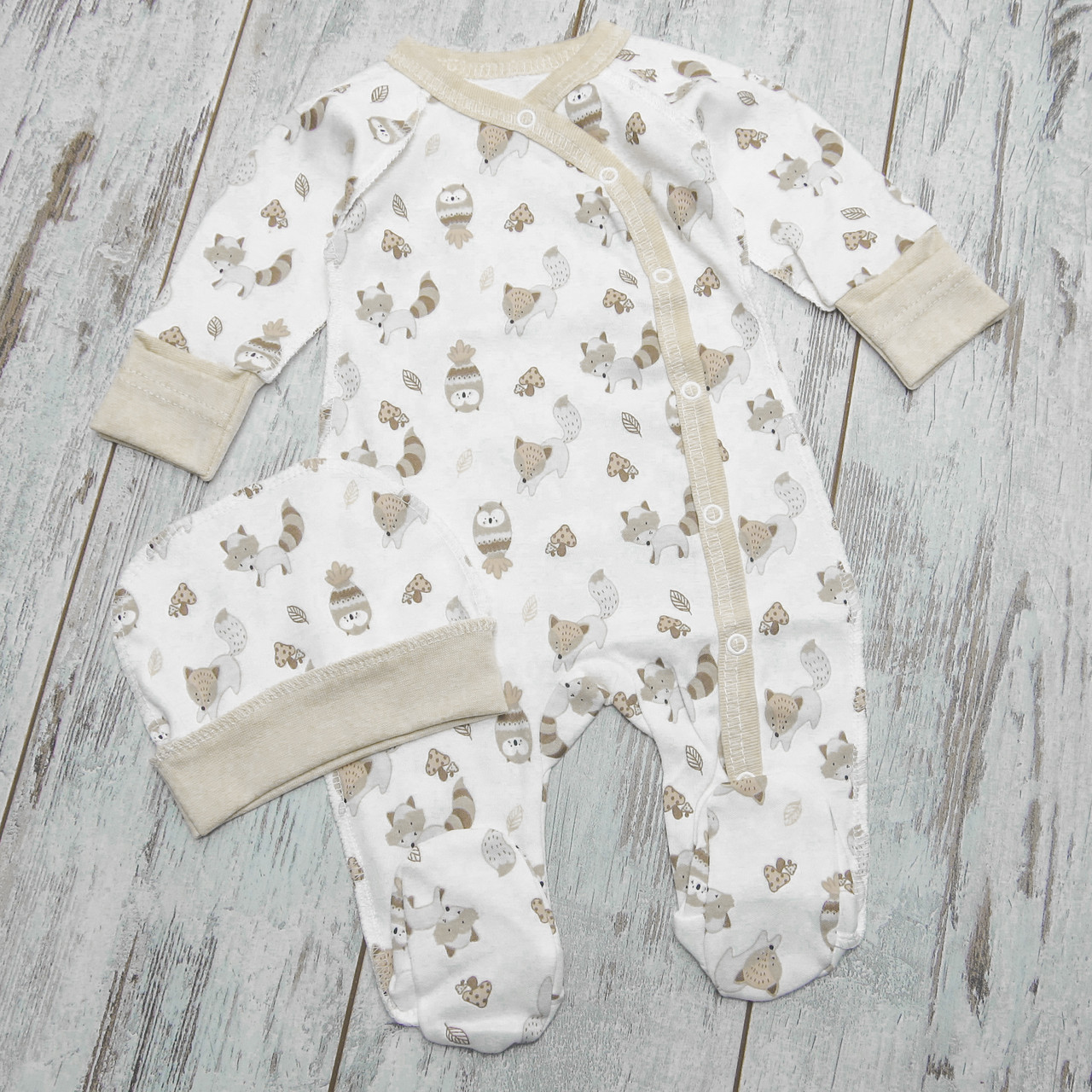 ГУРТОМ від 2 шт котоновий трикотажний комплект костюмчик чоловічок з шапочкою на виписку у пологовий будинок 7104 НТ, фото 1